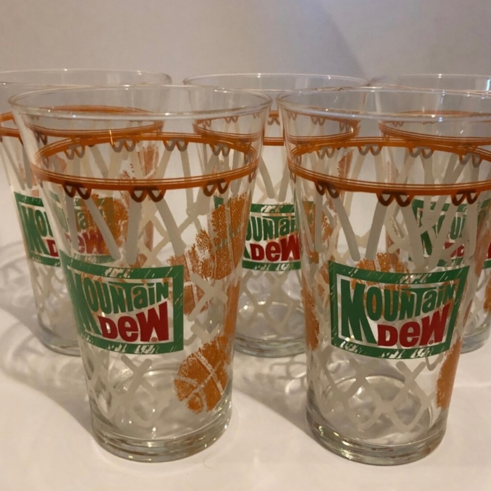 Set of Five (5) Vintage Mountain Dew Basketball Net Soda Glasses Pepsi NCAA
